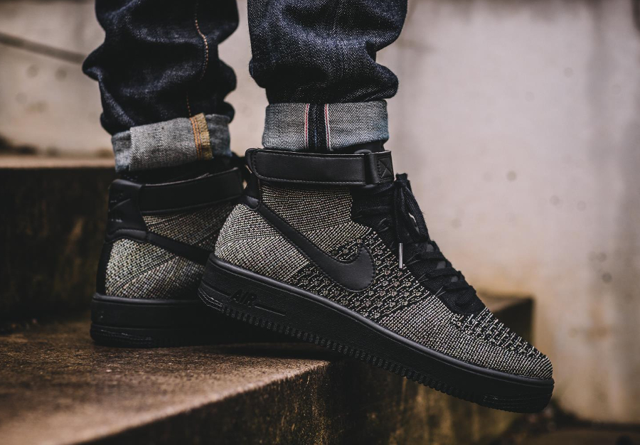 nike air force flyknit mid